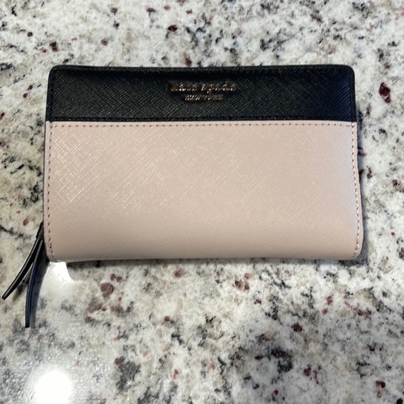 Wallet - Picture 6 of 6